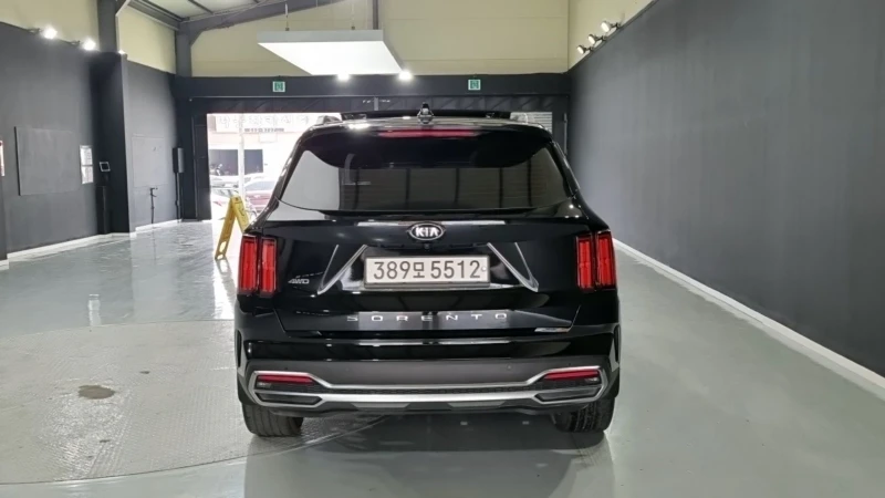 Kia Sorento PLATINUM/2.2D/4WD/8AT/ПАНО/Digital Cockpit/HEAD UP, снимка 4 - Автомобили и джипове - 52966942