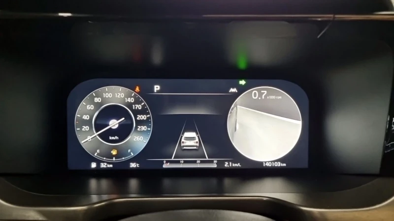 Kia Sorento PLATINUM/2.2D/4WD/8AT/ПАНО/Digital Cockpit/HEAD UP, снимка 12 - Автомобили и джипове - 52966942