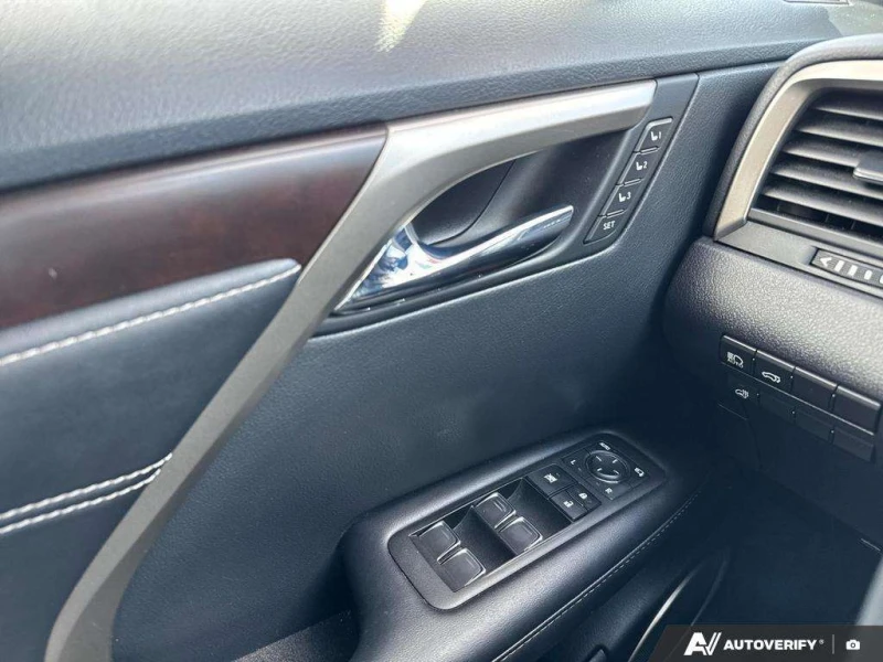 Lexus RX * 350 Premium * CARFAX * ЦЕНА ДО БГ, снимка 16 - Автомобили и джипове - 53212369