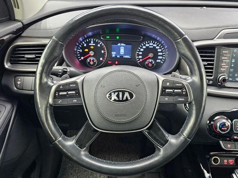 Kia Sorento 2.2 CRDI AWD FULL NOBLESSE SPECIAL, снимка 13 - Автомобили и джипове - 54651481