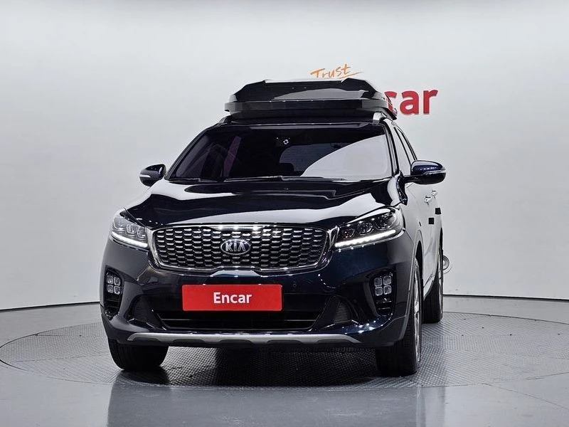 Kia Sorento 2.2 CRDI AWD FULL NOBLESSE SPECIAL, снимка 3 - Автомобили и джипове - 54651481