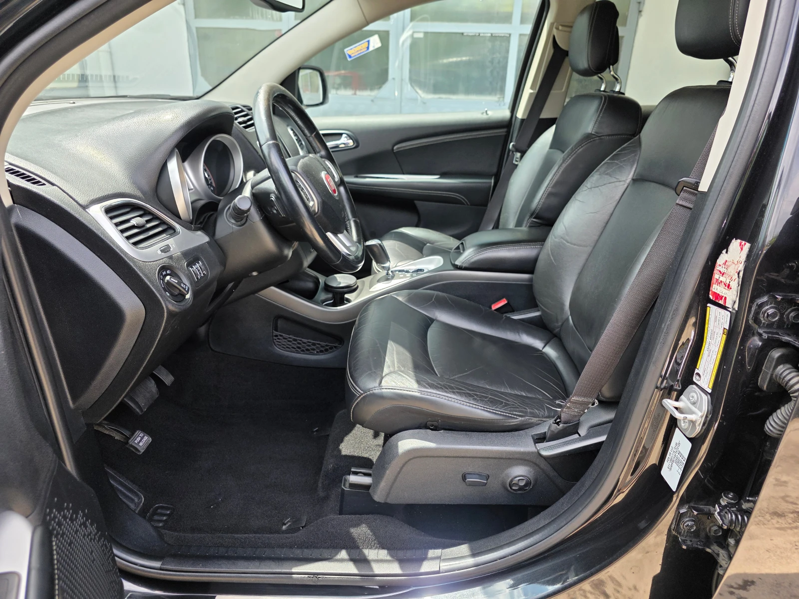 Fiat Freemont 2.0d 4x4 BLACK CODE EDITION - изображение 10