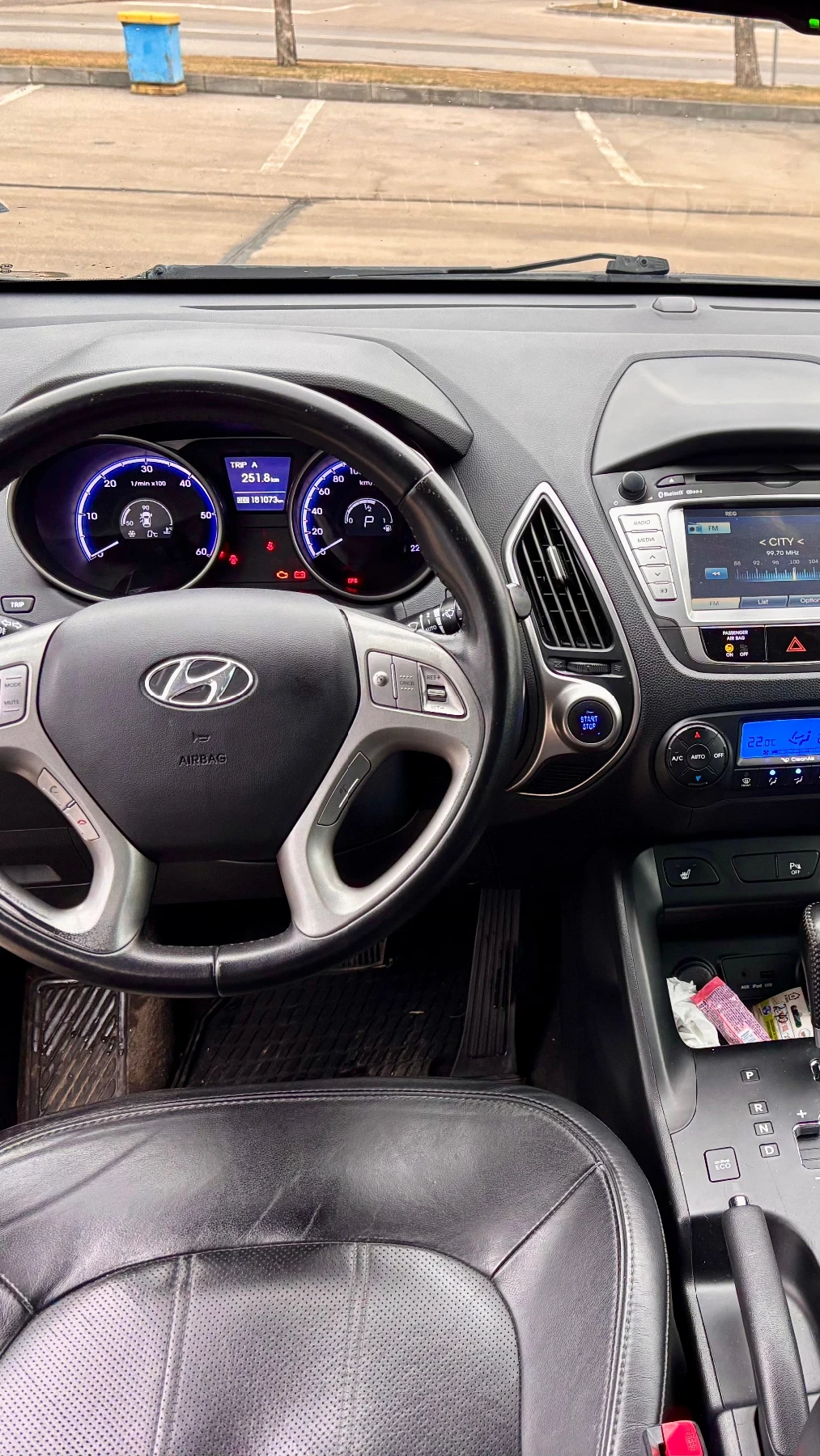 Hyundai IX35 2.0 CRDI 4x4 AUTOMAT PANORAMA - изображение 9