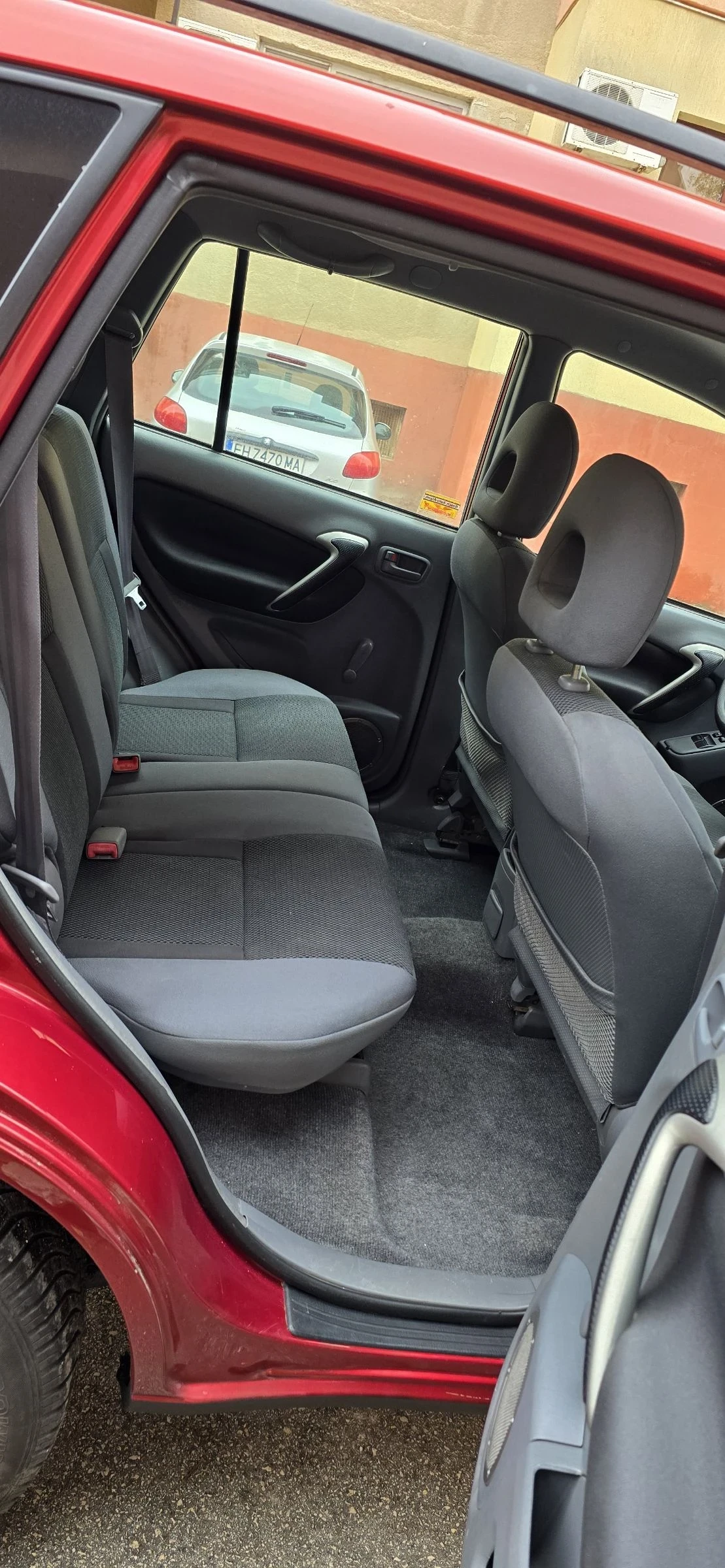 Toyota Rav4 1.8i - изображение 9