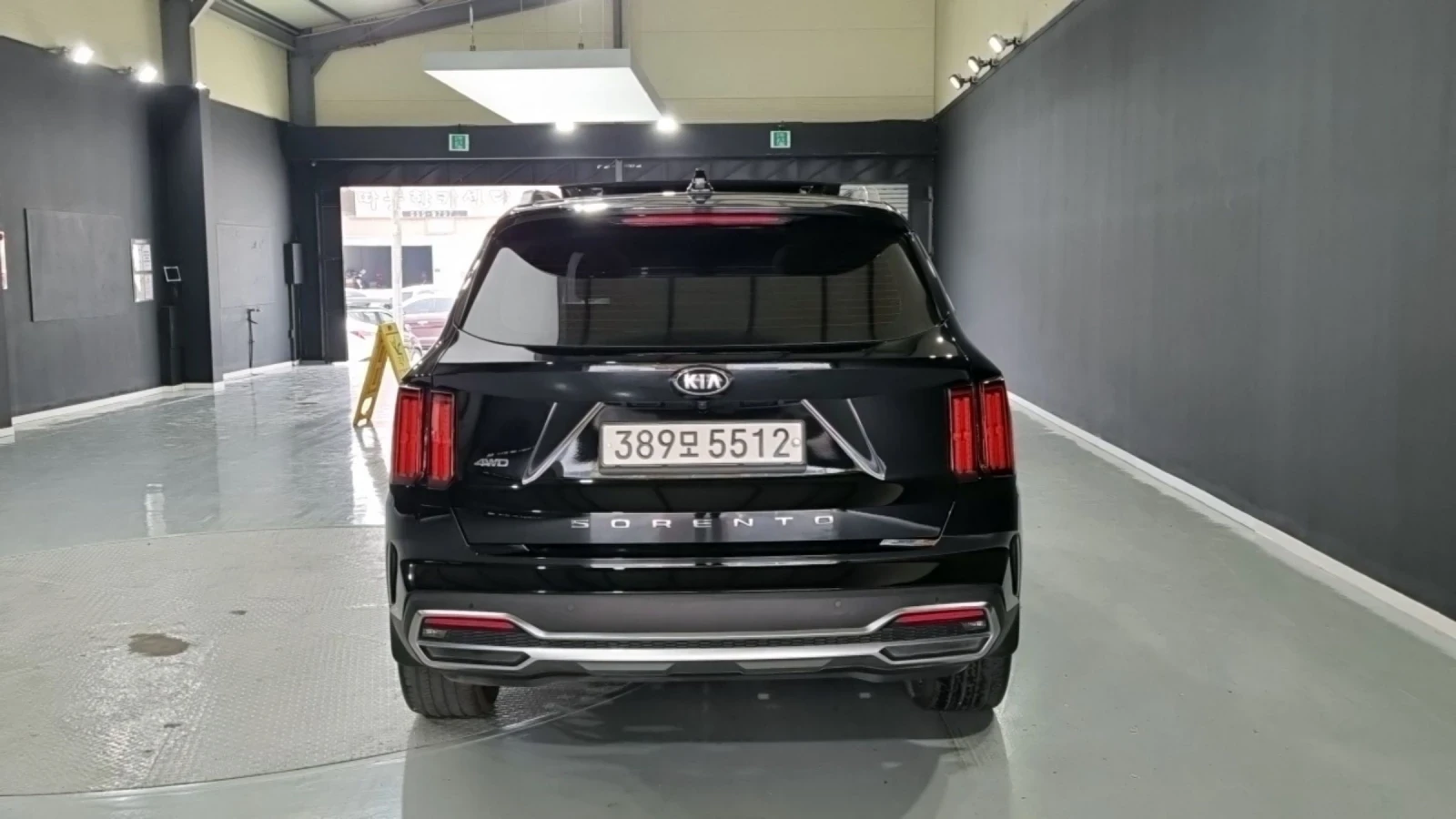 Kia Sorento PLATINUM/2.2D/4WD/8AT/����/Digital Cockpit/HEAD UP | Mobile.bg � ����������� 4