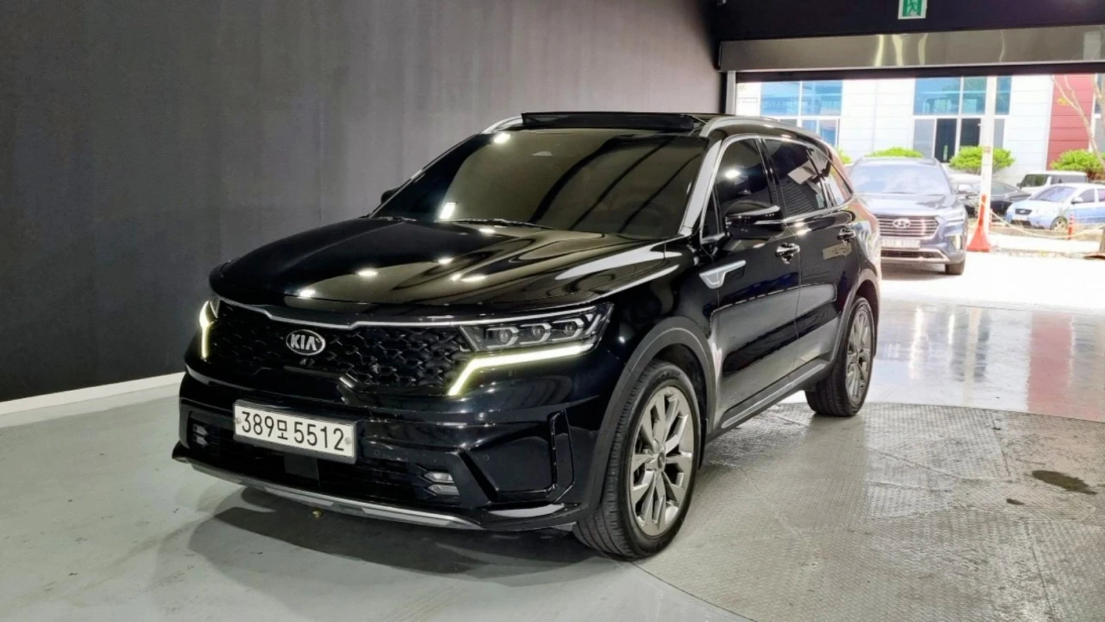 Kia Sorento PLATINUM/2.2D/4WD/8AT/����/Digital Cockpit/HEAD UP | Mobile.bg � ����������� 1