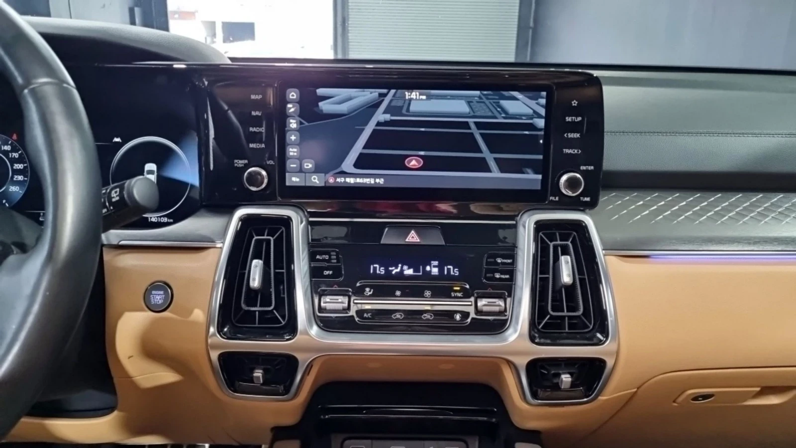 Kia Sorento PLATINUM/2.2D/4WD/8AT/����/Digital Cockpit/HEAD UP | Mobile.bg � ����������� 11