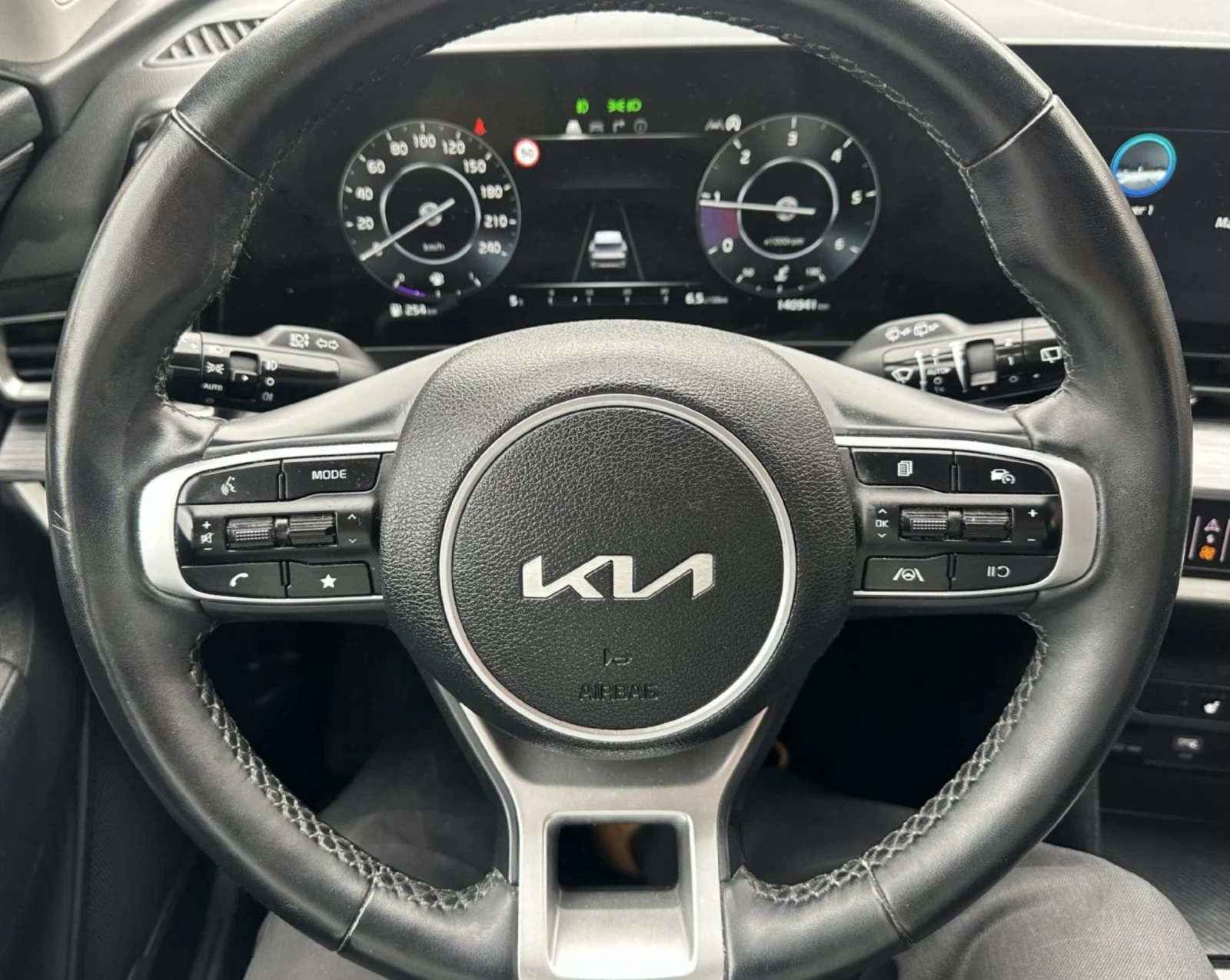 Kia Sportage 1.6 CRDI 6MT PULSE.KAMERA.NAVI.LED - изображение 10