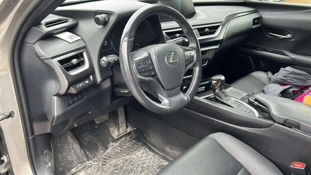 Lexus UX 250h  * CARFAX * ОБДУХВАНЕ * ПАМЕТ * ПОДГРЕВ * NAVI, снимка 5 - Автомобили и джипове - 53966481