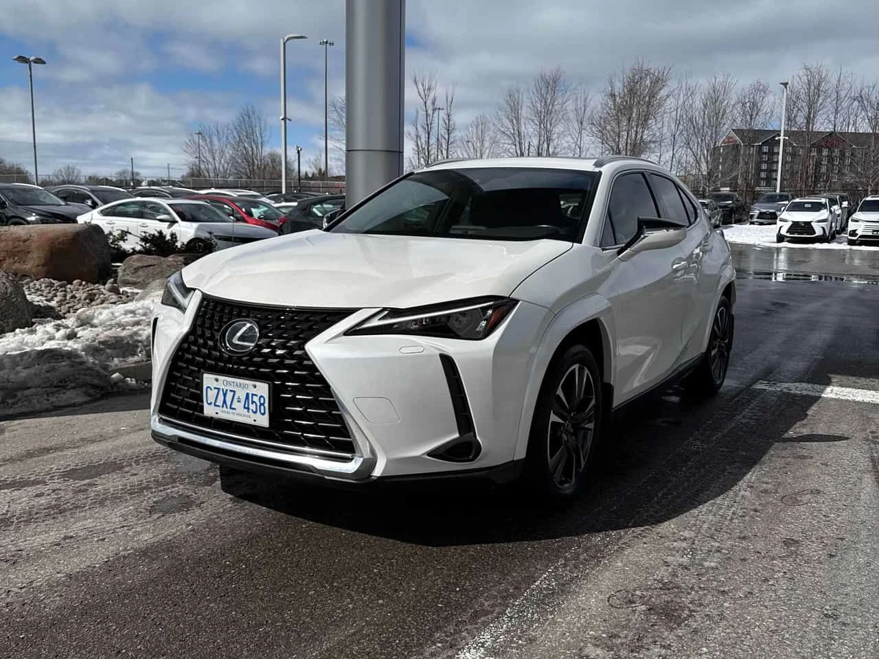 Lexus UX 250h  CARFAX