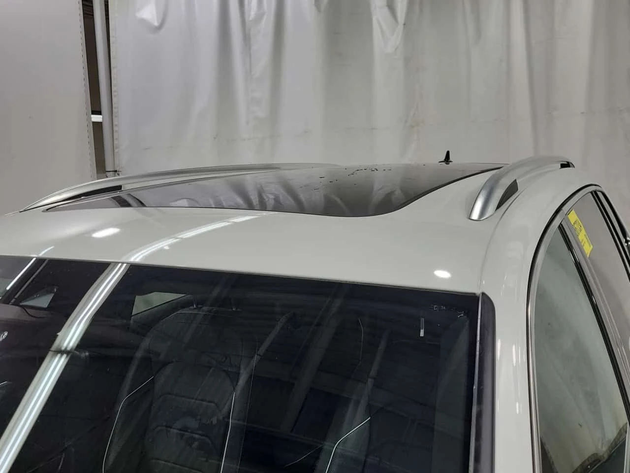 VW Tiguan  R LINE / 360 / MARSHAL / ОБДУХВАНЕ , снимка 7 - Автомобили и джипове - 54257646