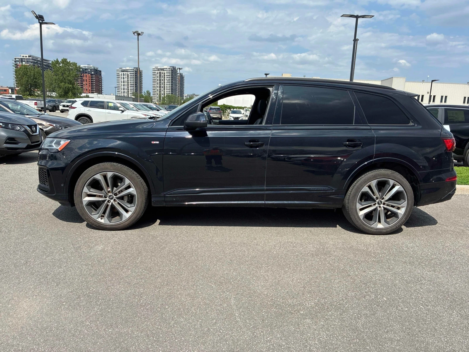 Audi Q7 PROGRESSIV HYBRID * S LINE * ОБДУХВАНЕ * , снимка 4 - Автомобили и джипове - 55014769