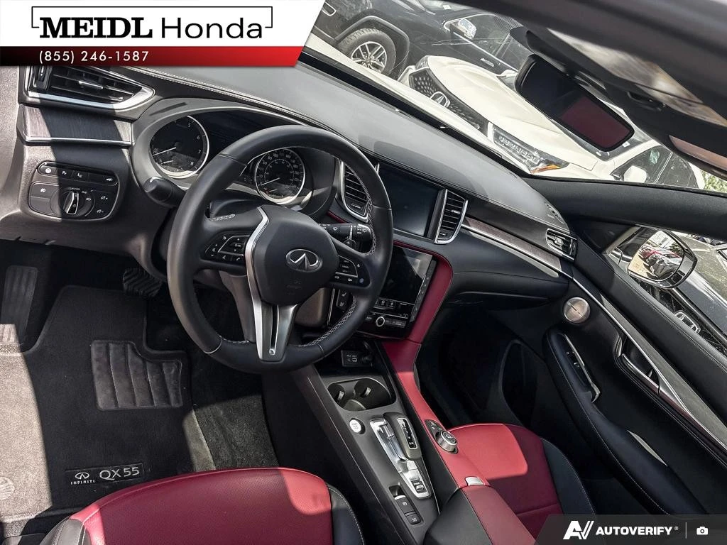 Infiniti QX50 55 Sensory AWD | RED LEAHER | VENTED SEATD, снимка 11 - Автомобили и джипове - 55973809