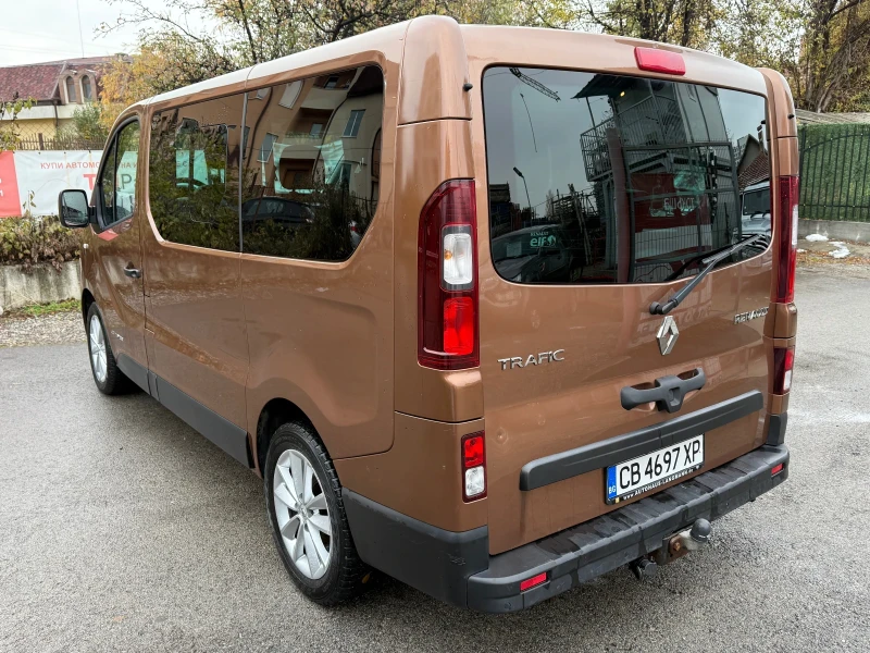 Renault Trafic ENERGY 1.6 dCi (140 кс)7+ 1 места/2016г./Печка/EU5, снимка 8 - Бусове и автобуси - 47944560