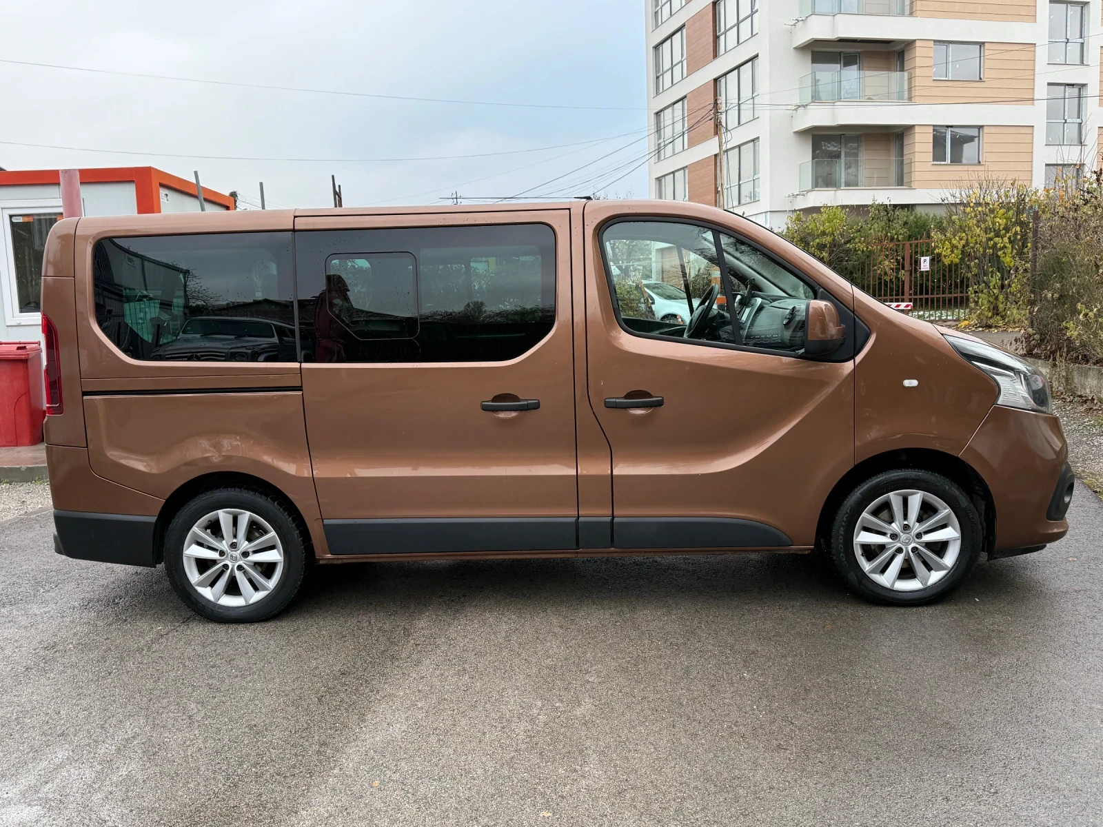 Renault Trafic ENERGY 1.6 dCi (140 кс)7+ 1 места/2016г./Печка/EU5 - изображение 5