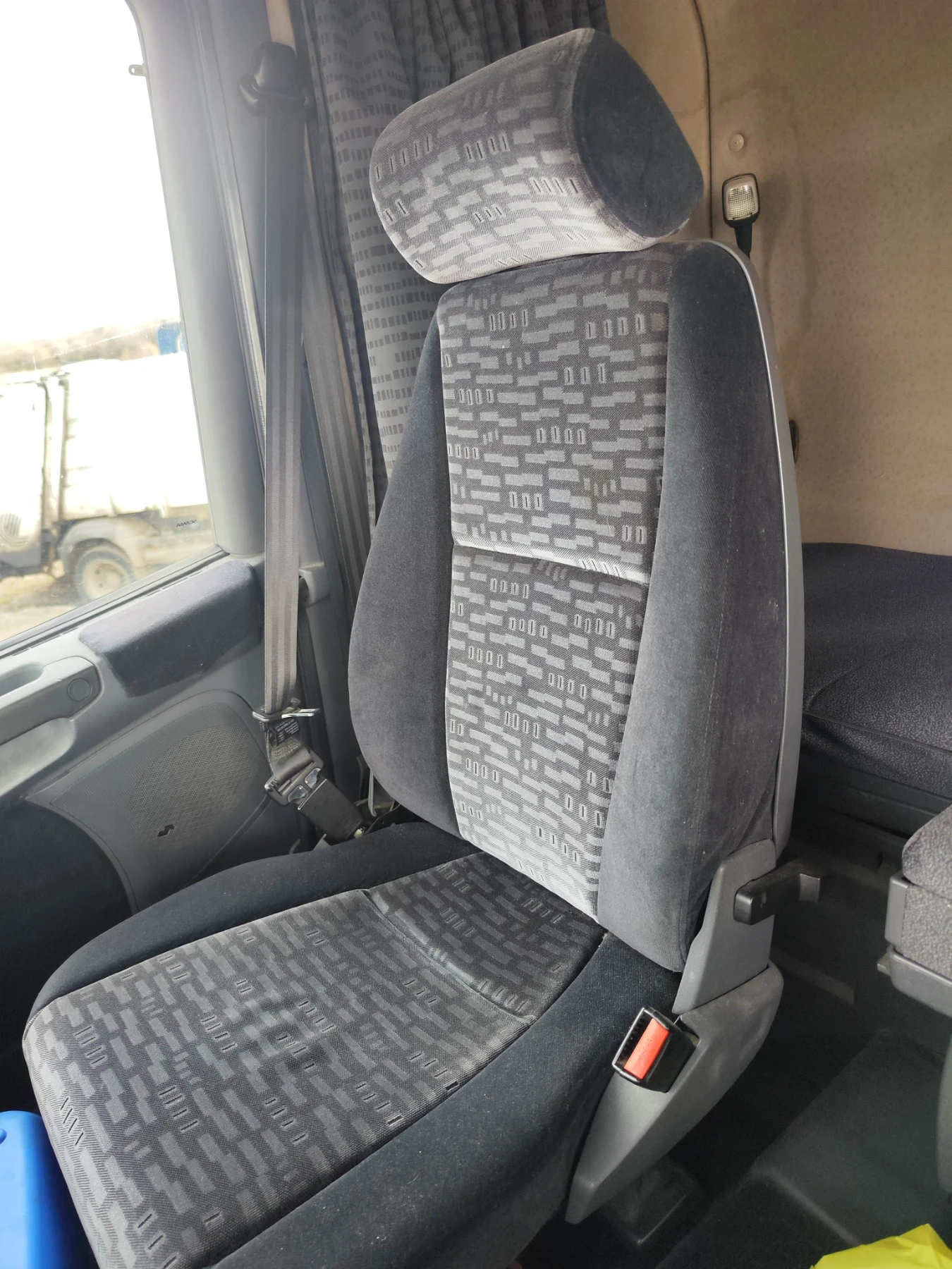 Scania R 420  - изображение 10