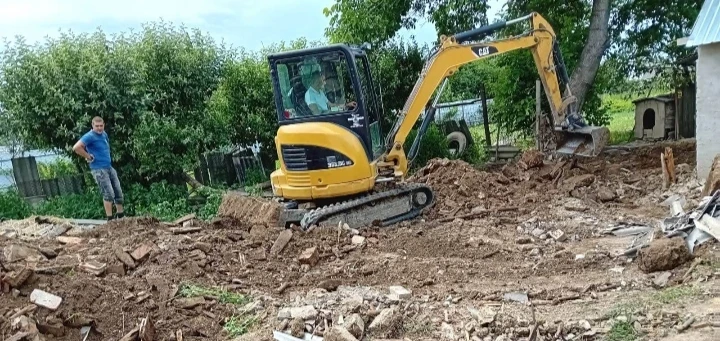 Багер JCB 303.5, снимка 4 - Индустриална техника - 56746608
