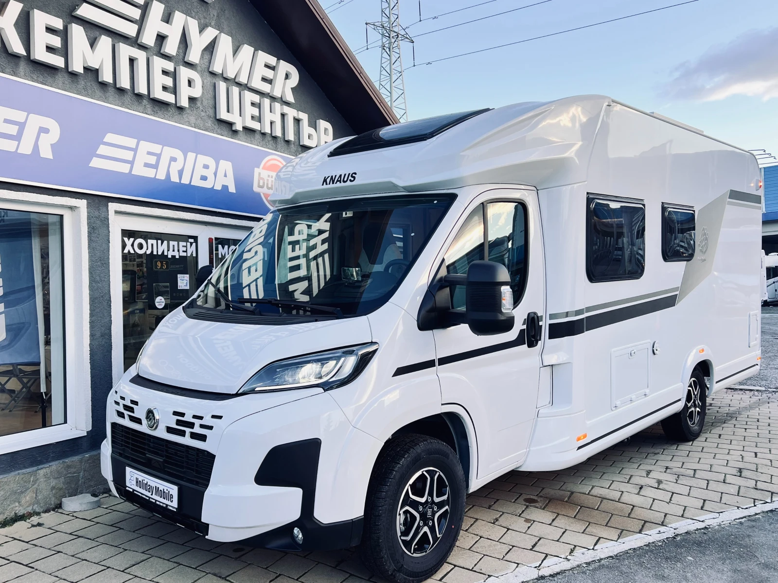 Кемпер Knaus NEW Platinium Selection Live Wave 650 MF  - изображение 4