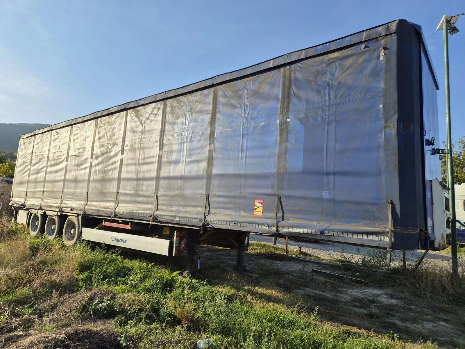 Полуремарке Krone, снимка 9 - Ремаркета - 56424029