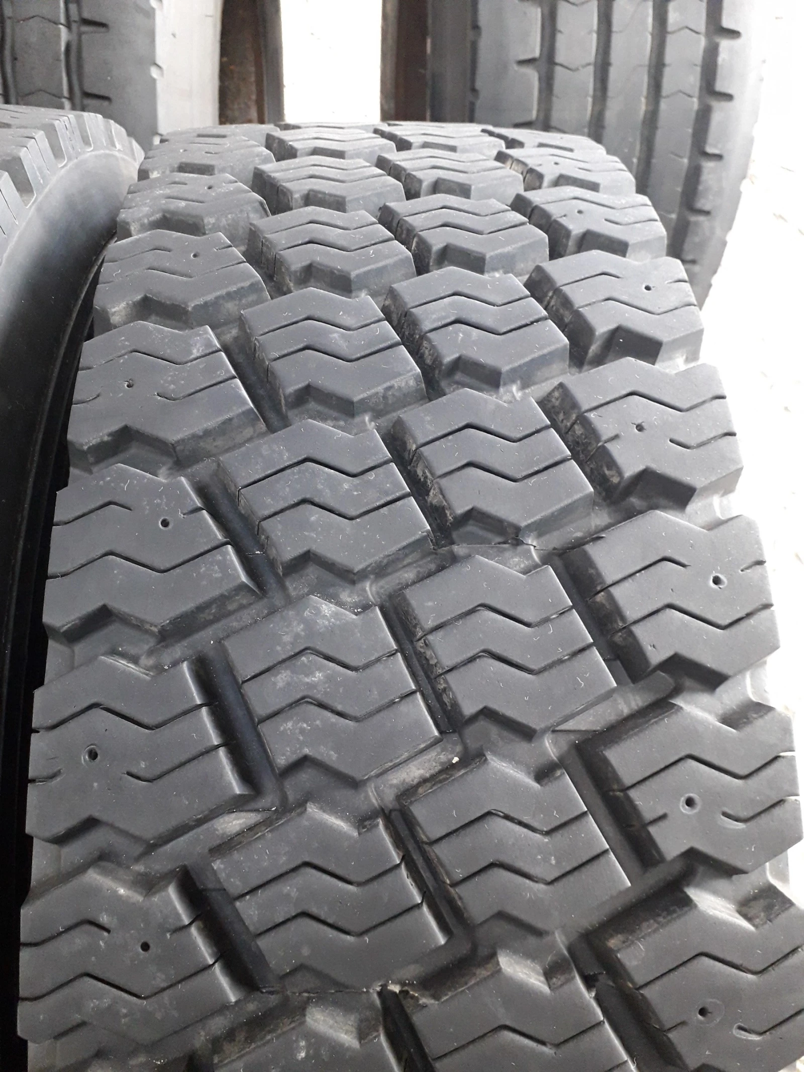  305/70R19.5 | Mobile.bg   4