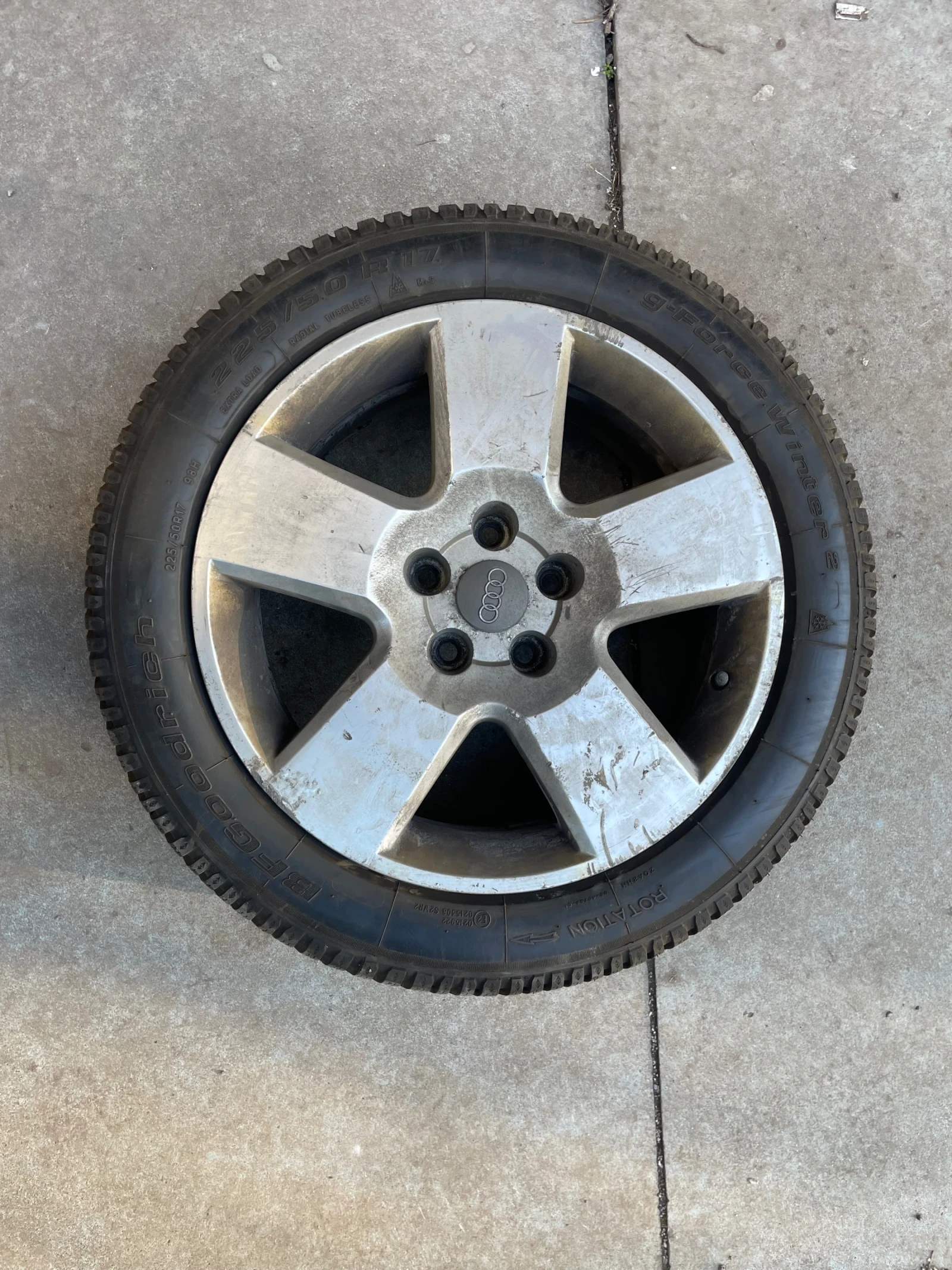 Гуми с джанти BF Goodrich 225/55R17