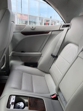 Mercedes-Benz E 500 CABRIO V8 FACELIFT / 5.5 Атмосферен / БЕЗ УДАР /  , снимка 14