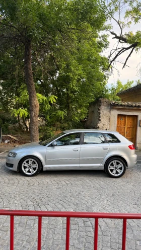 Audi A3 AUDI A3 1.6TDI-XENON-FACEL?FT 2010, снимка 2
