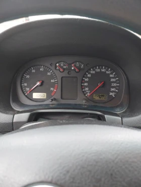 VW Golf 1, 6 | Mobile.bg    5