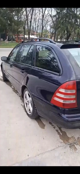 Mercedes-Benz C 180, снимка 7