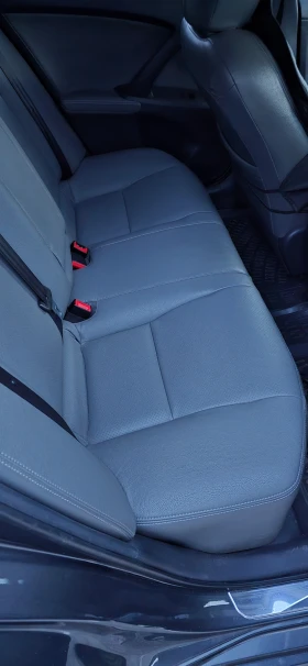 Toyota Avensis 2.0 i НОВА, снимка 5