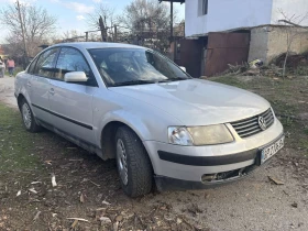 VW Passat - 1300 € / 2542.58 лв. - 81402000 2