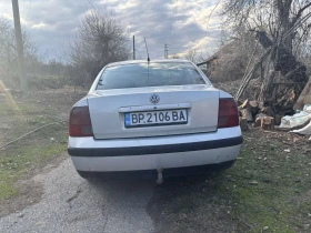 VW Passat - 1300 € / 2542.58 лв. - 81402000 4