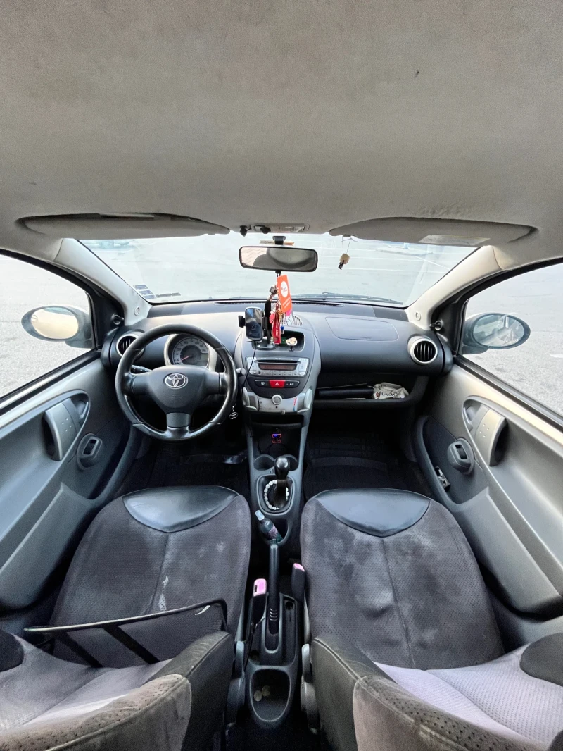 Toyota Aygo, снимка 14 - Автомобили и джипове - 47465234