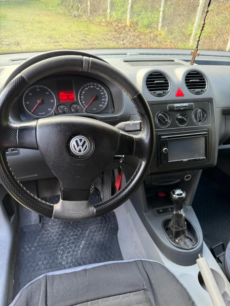 VW Caddy, снимка 3 - Автомобили и джипове - 48591848