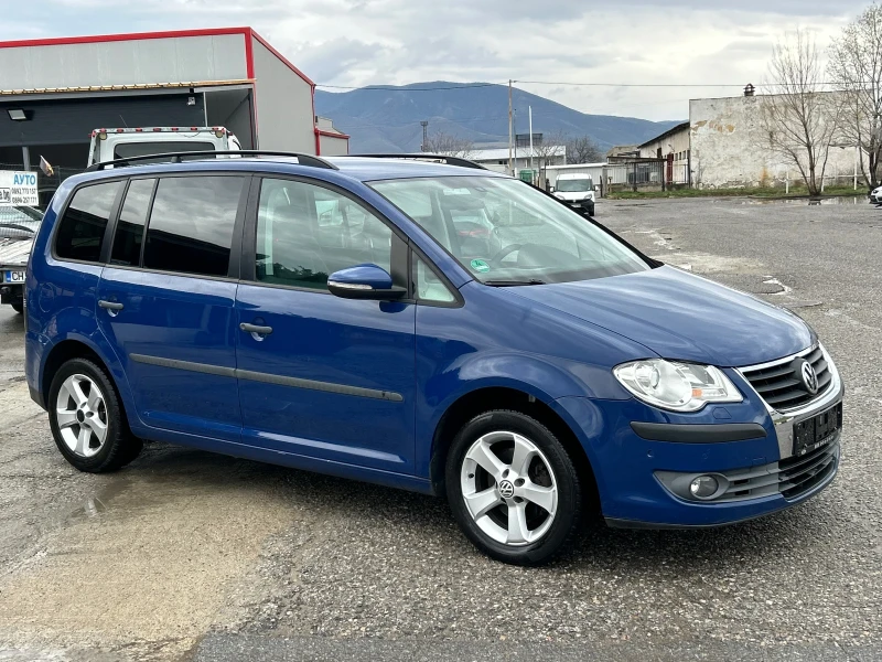 VW Touran 1.9TDI 105ps DSG Facelift 7местен , снимка 6 - Автомобили и джипове - 49535942