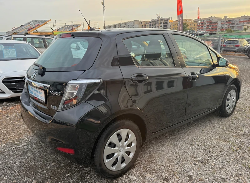 Toyota Yaris 1.5i Автомат Hybrid Швейцария, снимка 7 - Автомобили и джипове - 50583250