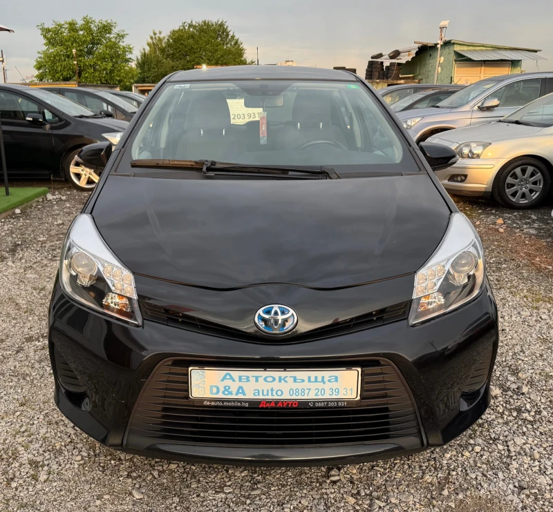 Toyota Yaris 1.5i Автомат Hybrid Швейцария, снимка 3 - Автомобили и джипове - 50583250