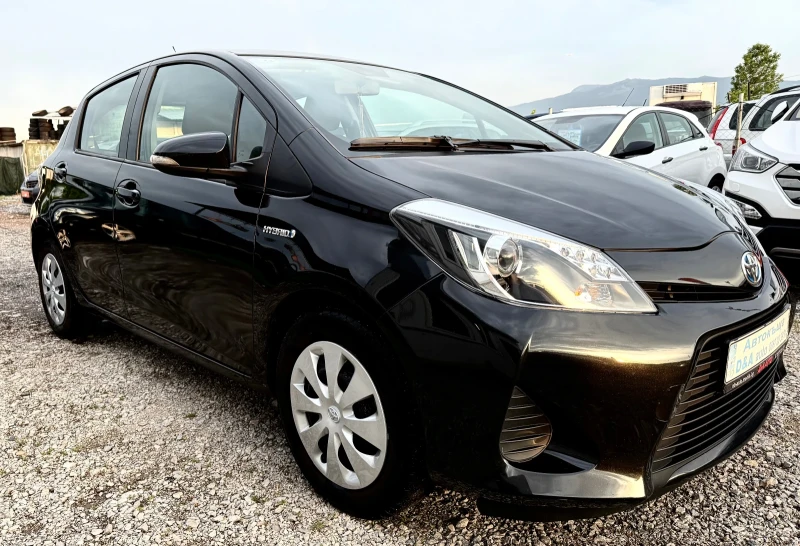 Toyota Yaris 1.5i Автомат Hybrid Швейцария, снимка 4 - Автомобили и джипове - 50583250