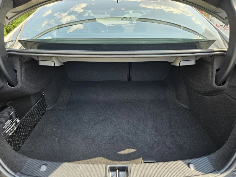 Mercedes-Benz C 250 2.2CDI-204кс= АВТОМАТ= AMG LINE= ПАНОРАМА= КСЕНОН, снимка 10 - Автомобили и джипове - 51289469