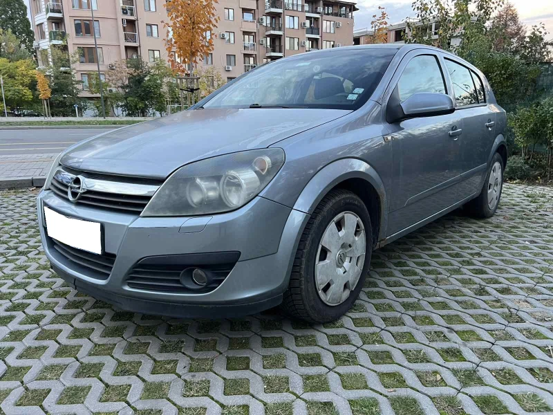 Opel Astra 1.6 TWINPORT, снимка 3 - Автомобили и джипове - 52194638