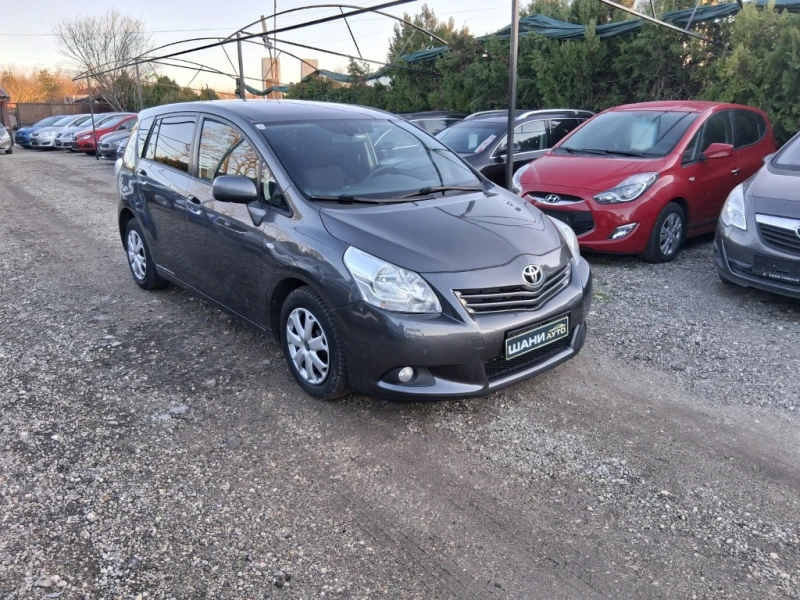 Toyota Verso, снимка 2 - Автомобили и джипове - 53048382