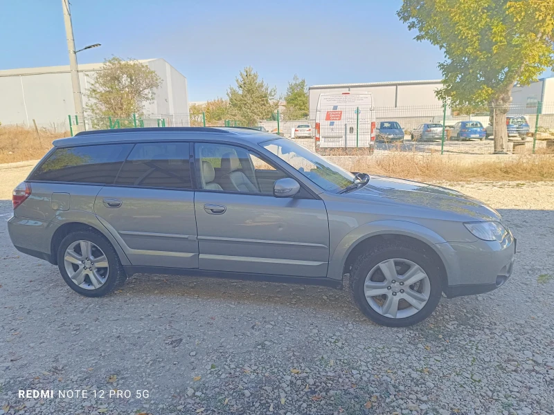 Subaru Outback, снимка 4 - Автомобили и джипове - 53209495