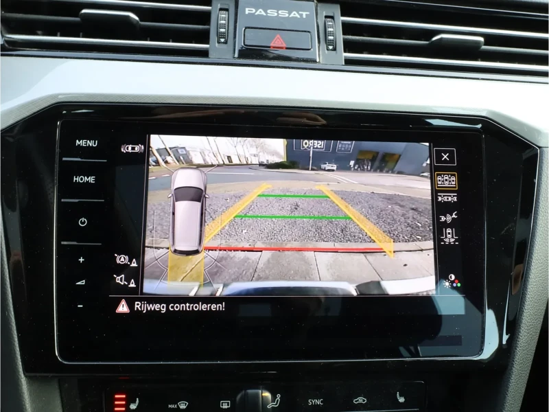 VW Passat GTE 1.4 TSI PHEV - Пълна Сервизна История, снимка 16 - Автомобили и джипове - 53458093