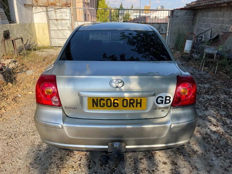 Toyota Avensis 300БРОЯ 1.8 vvt-i 2.4 2.0Vvt-i Ръчка , Автомат, снимка 4 - Автомобили и джипове - 41305505