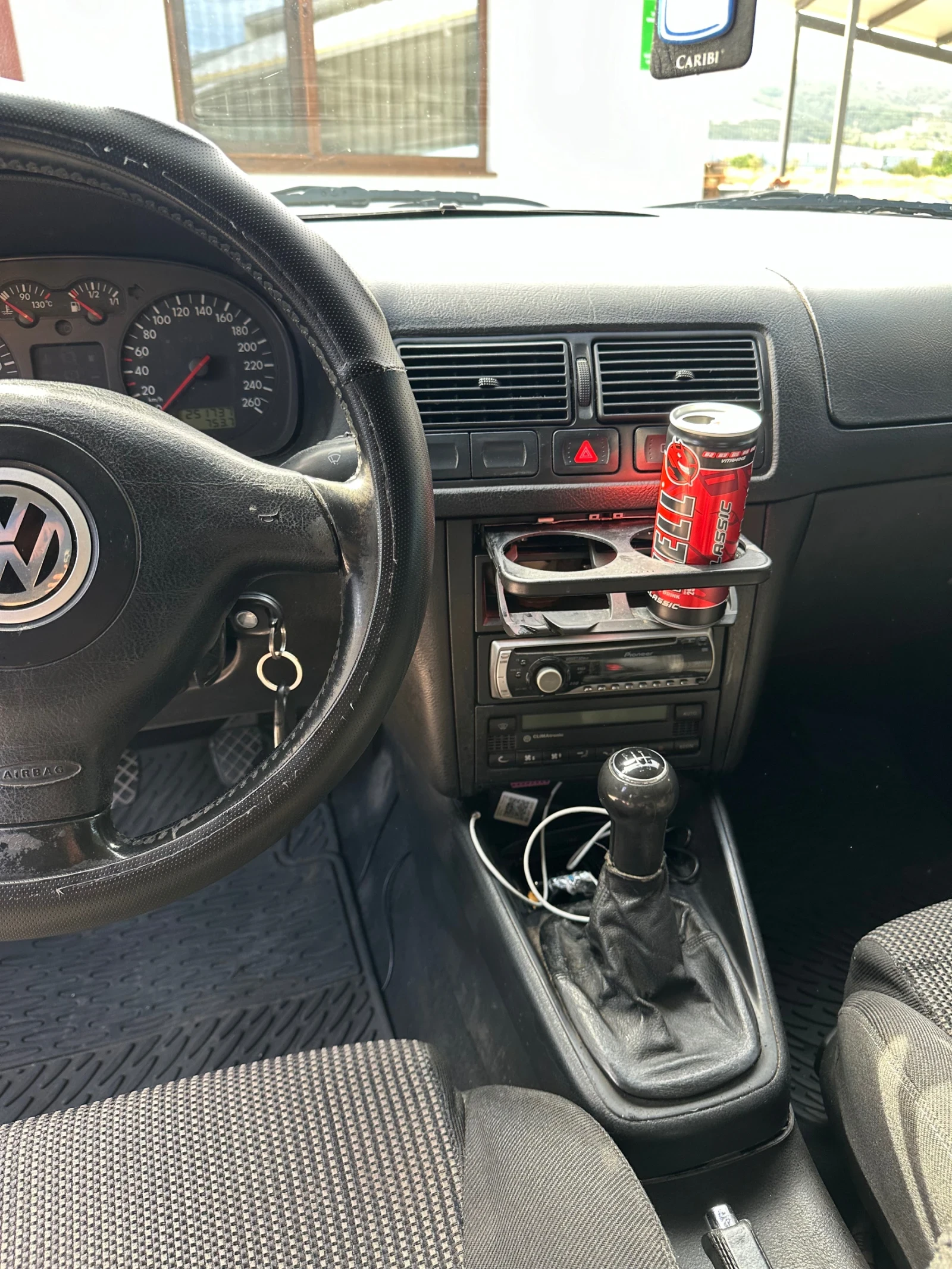 VW Golf  - изображение 7