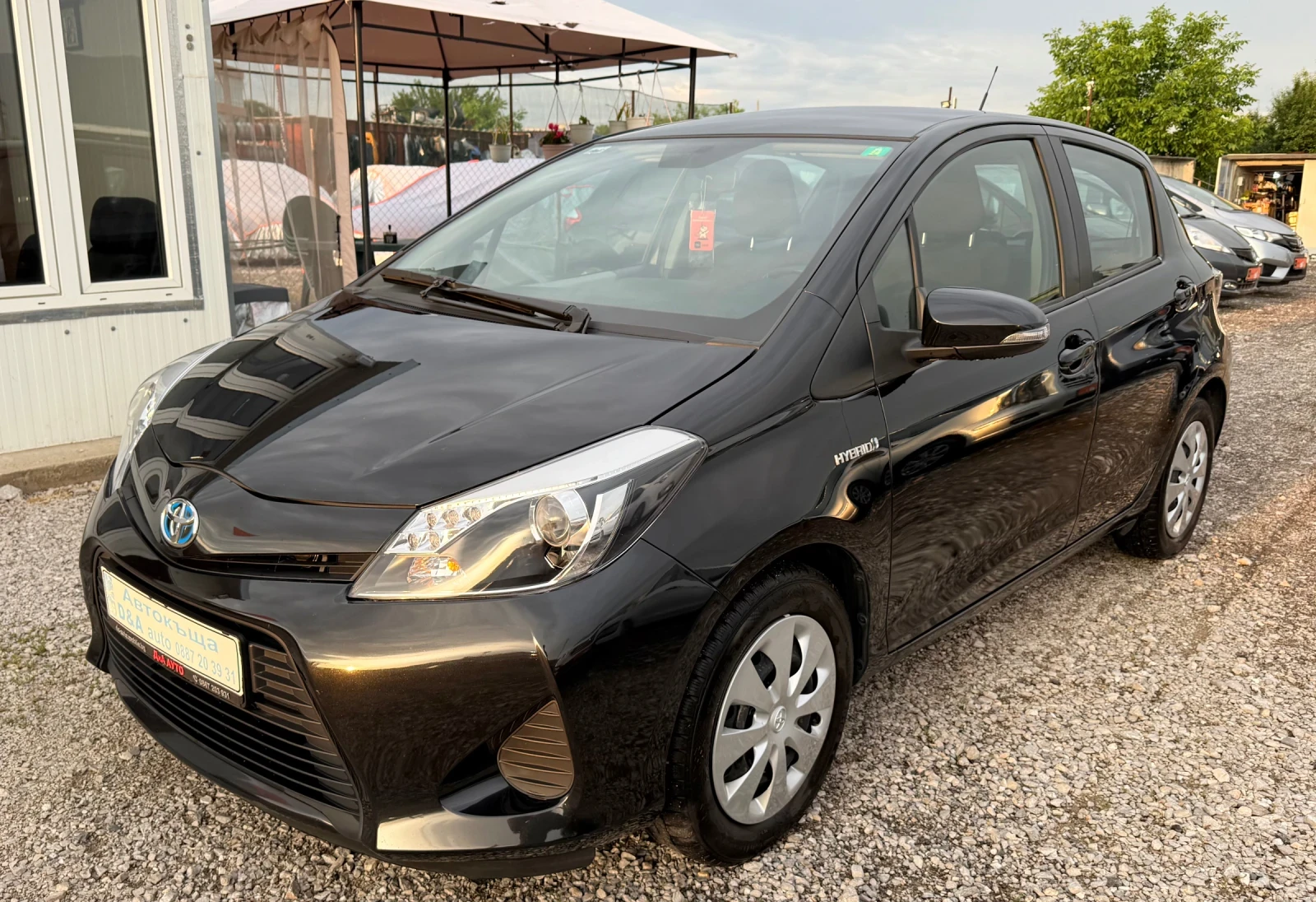 Toyota Yaris 1.5i  Hybrid  | Mobile.bg   2