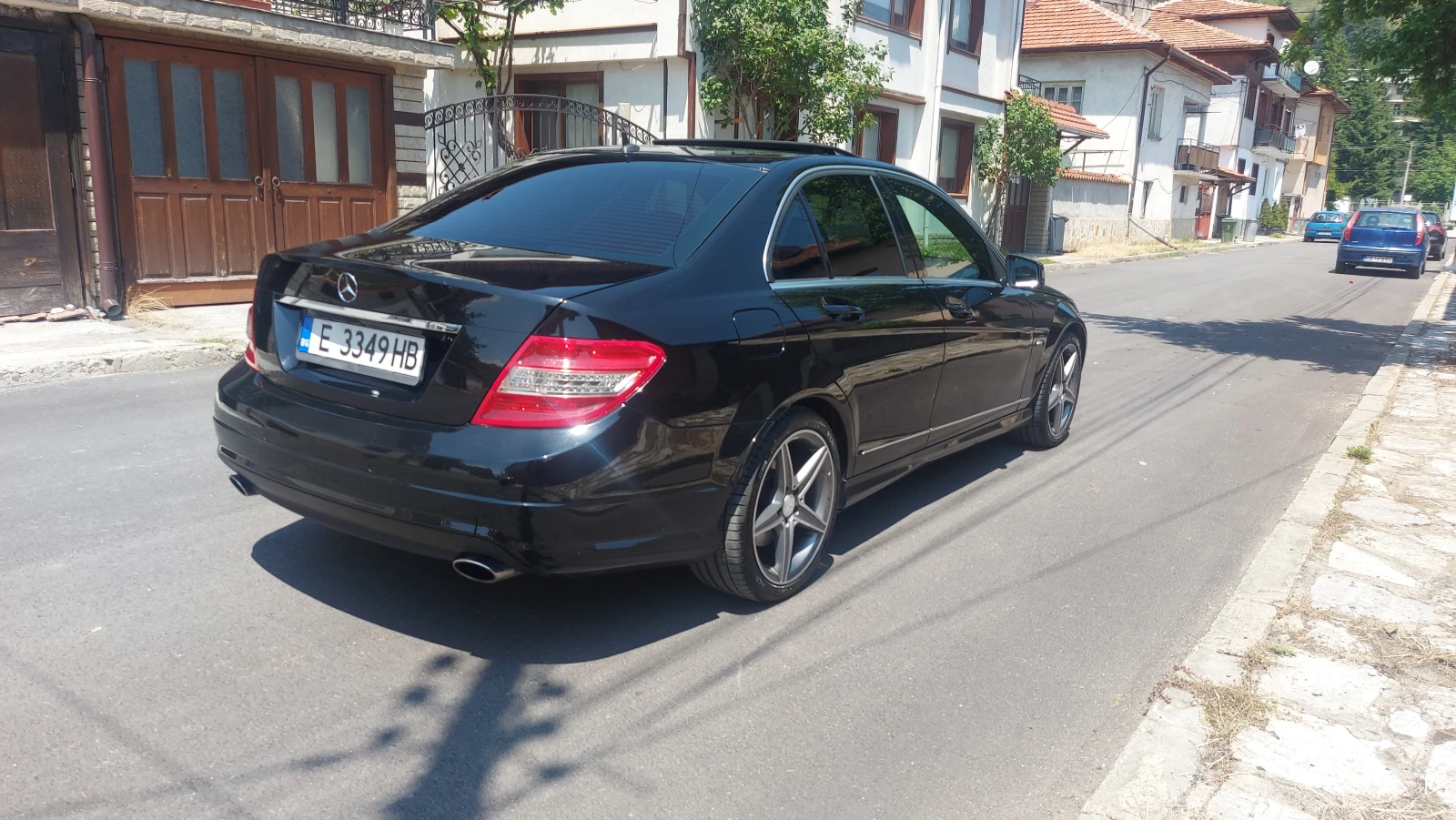 Mercedes-Benz C 350  - изображение 5