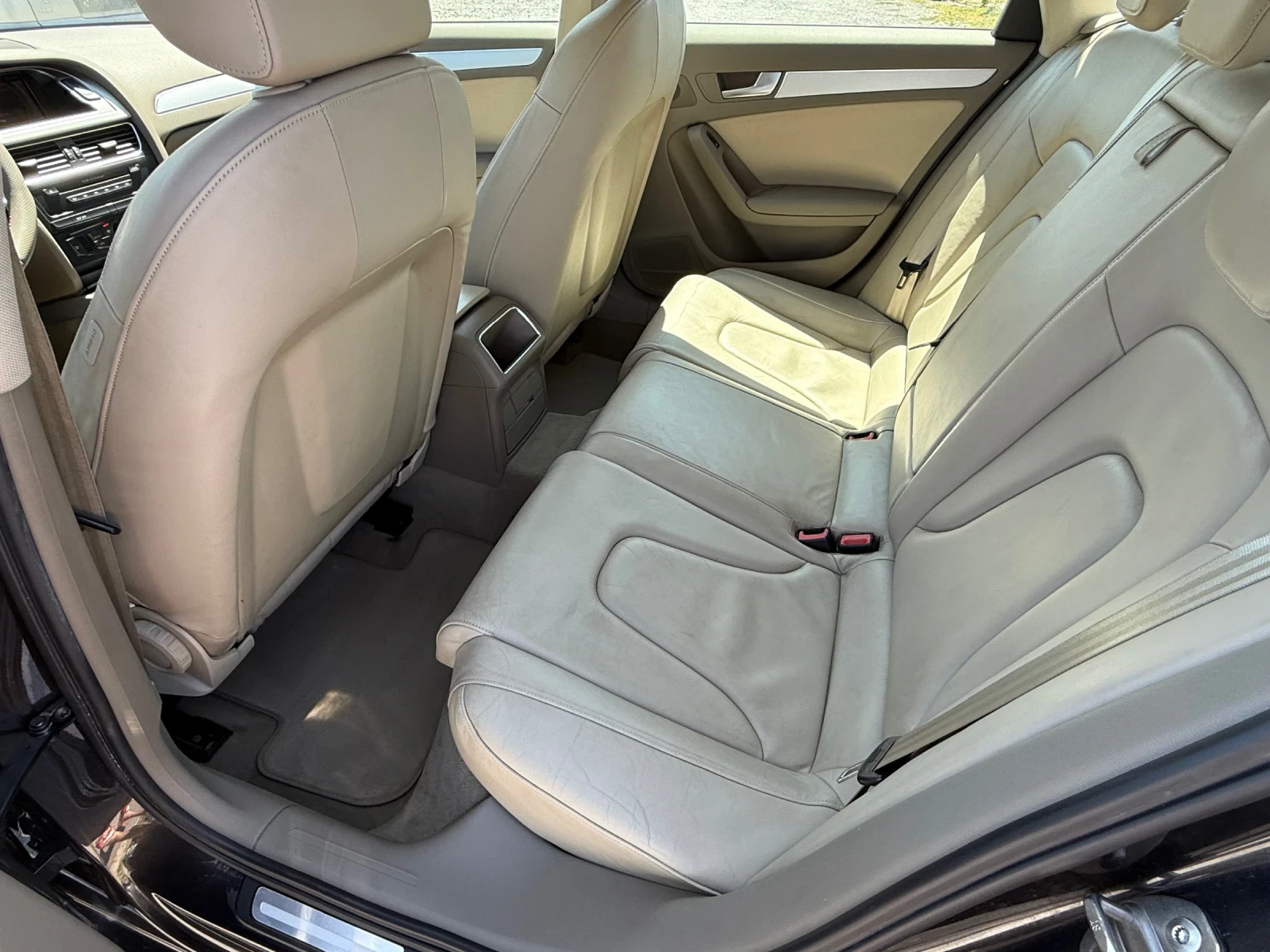 Audi A4 2.0 TDI - изображение 8