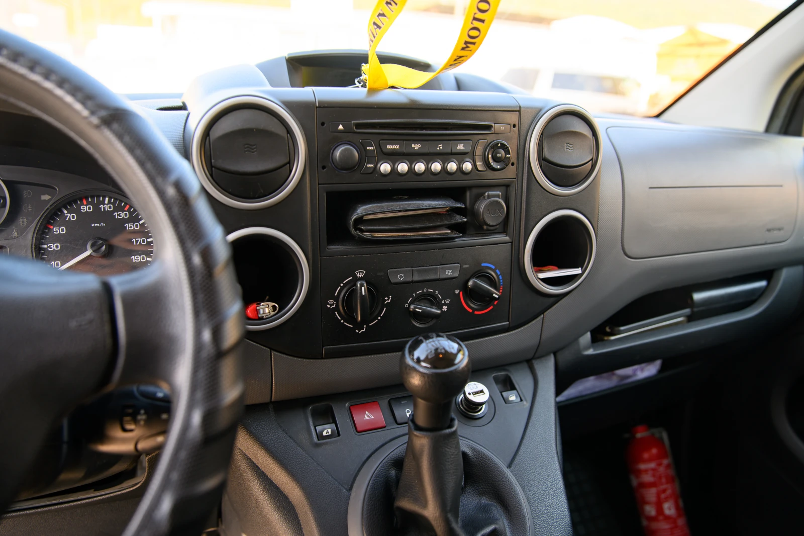 Peugeot Partner Tepee - изображение 10