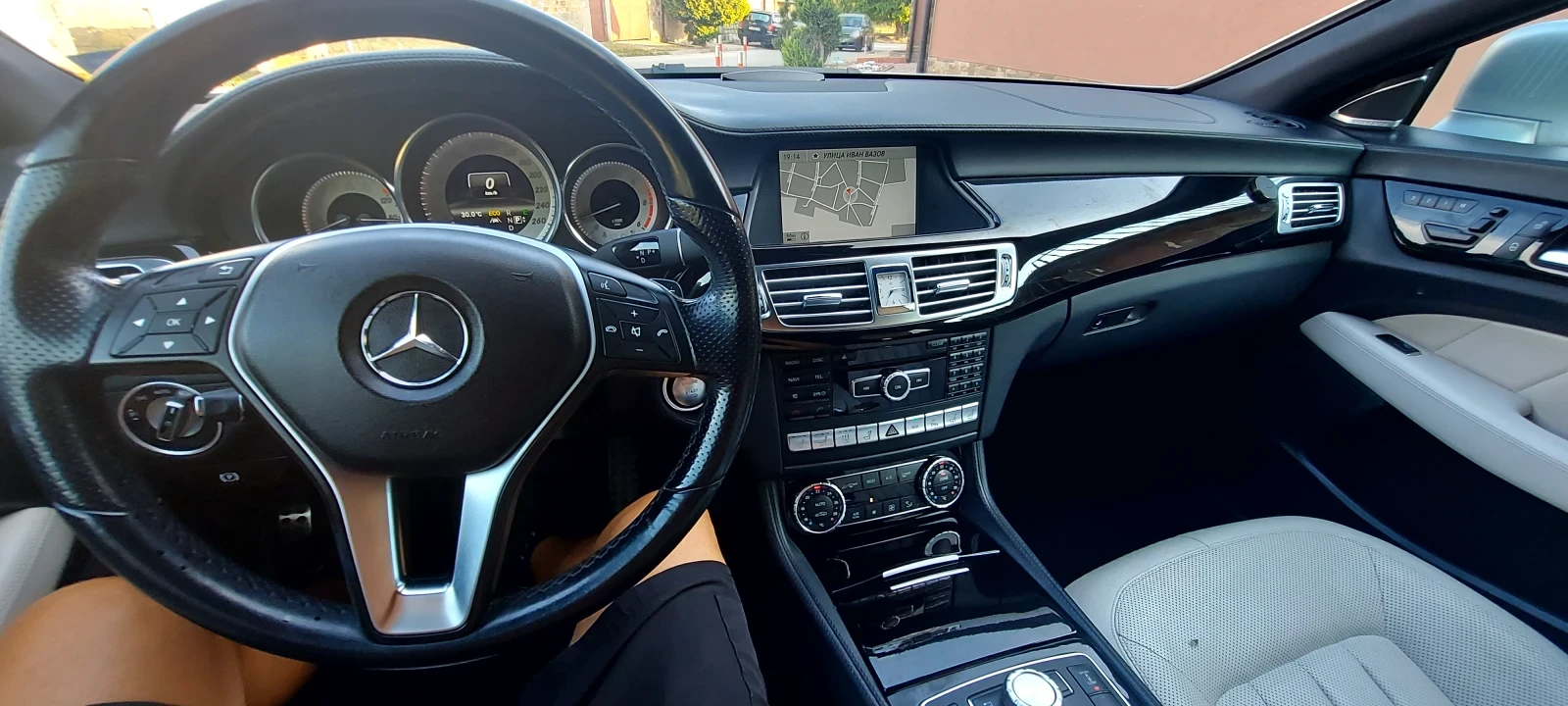 Mercedes-Benz CLS 350  - изображение 6